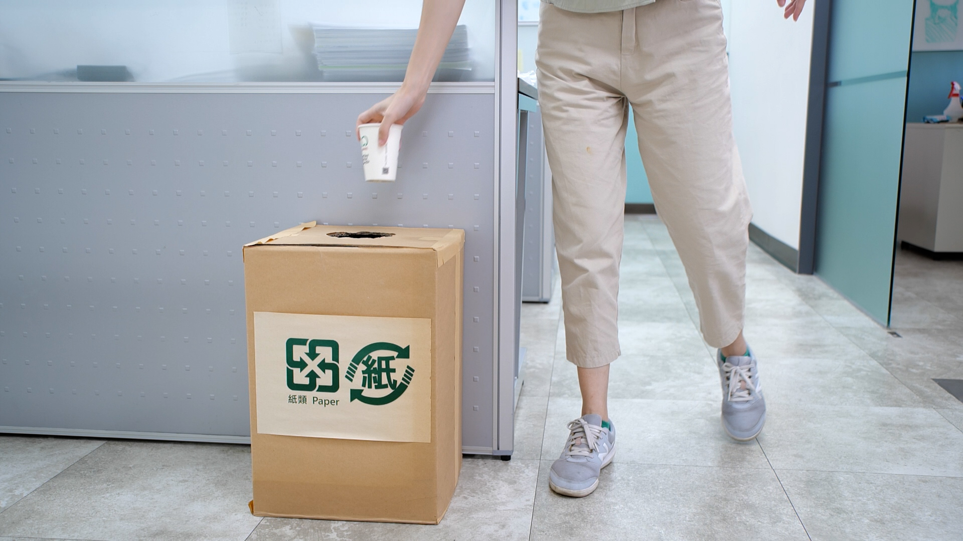 【脫軌的紙容器列車】擺脫塑膠淋膜 「全紙容器」可直接丟紙類,回收更簡單