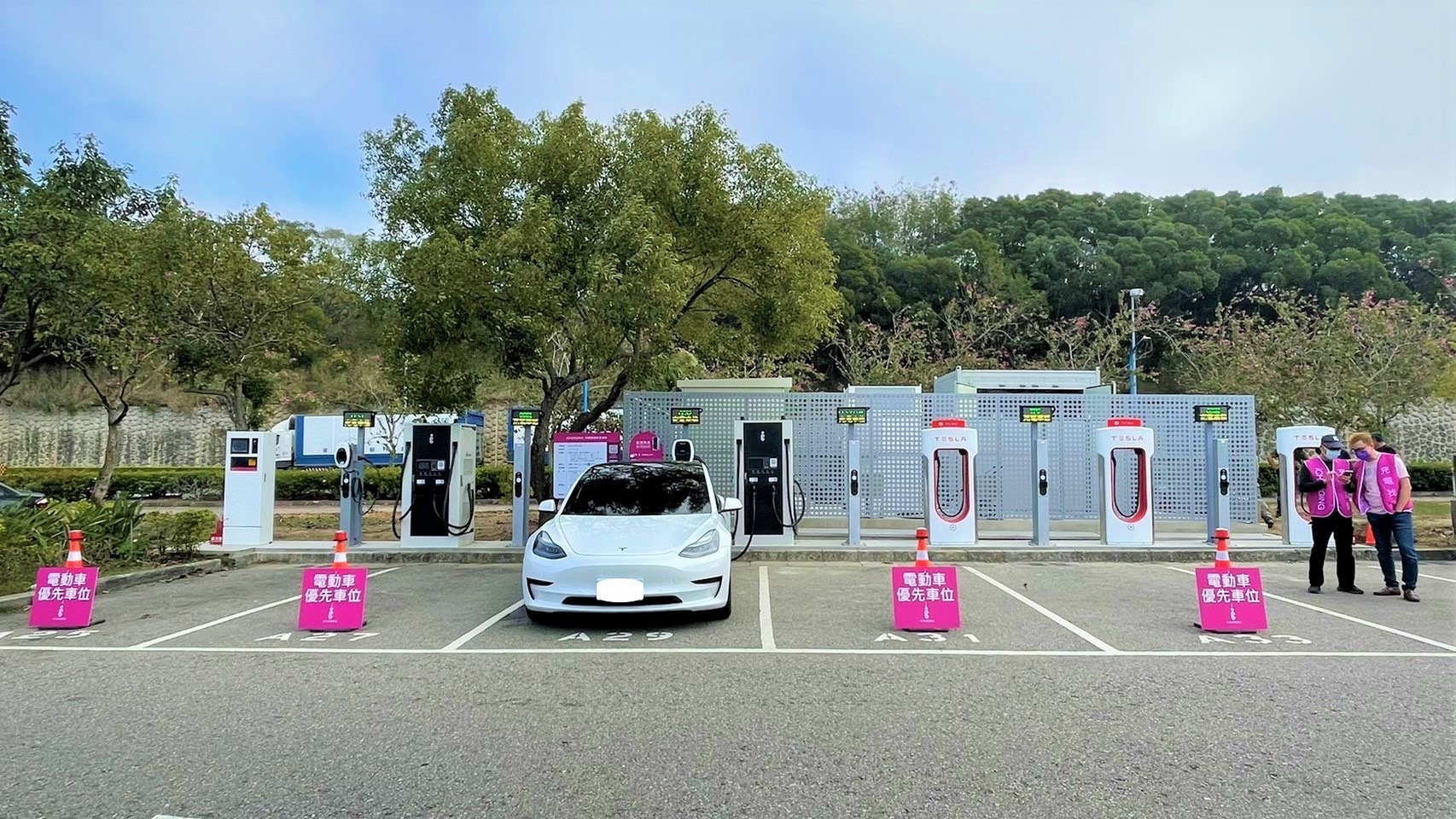 【2050淨零路徑】2040電動車百分百 不禁燃油車